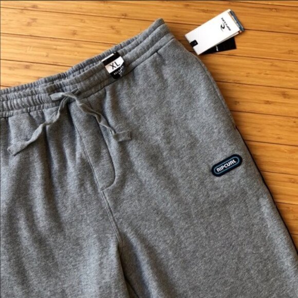 🔹RIP CURL SURF REVIVAL TRACK PANTS - Picture 6 of 10